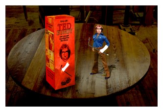 bundy toy an box on table1